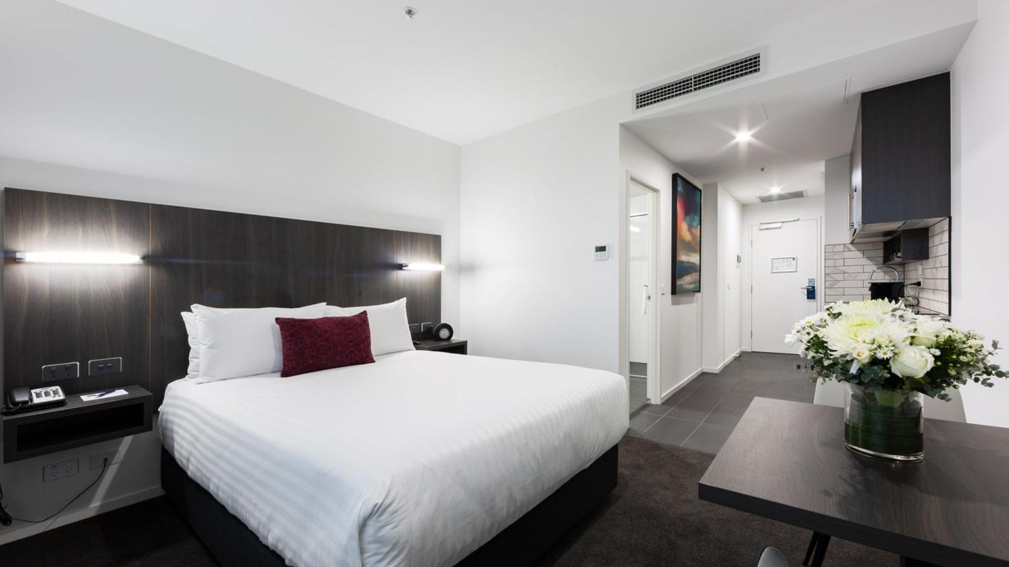 The Sebel Canberra Civic Room photo